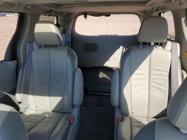 5TDDK3DC5BS001680 - 2011 TOYOTA SIENNA XLE 灰色 照片 10