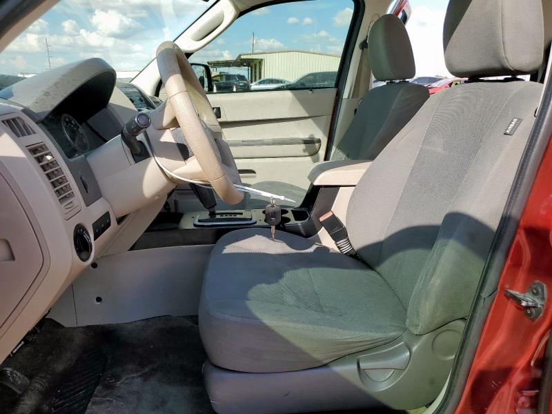 1FMCU0C70CKC43368 - 2012 FORD ESCAPE XLS RED photo 7