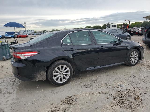 4T1B11HK4JU577055 - 2018 TOYOTA CAMRY L 黑色 照片 3