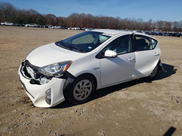 2016 TOYOTA PRIUS C, 