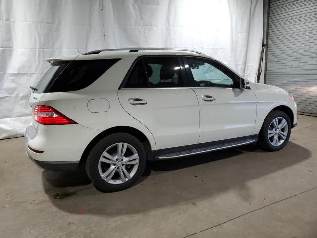 4JGDA5HB8DA232892 - 2013 MERCEDES-BENZ ML 350 4MATIC WHITE photo 3