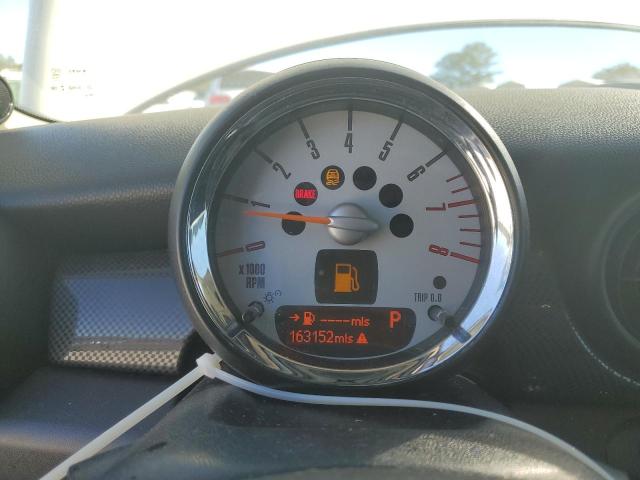 WMWZG3C52DT576508 - 2013 MINI COOPER S CLUBMAN WHITE photo 9