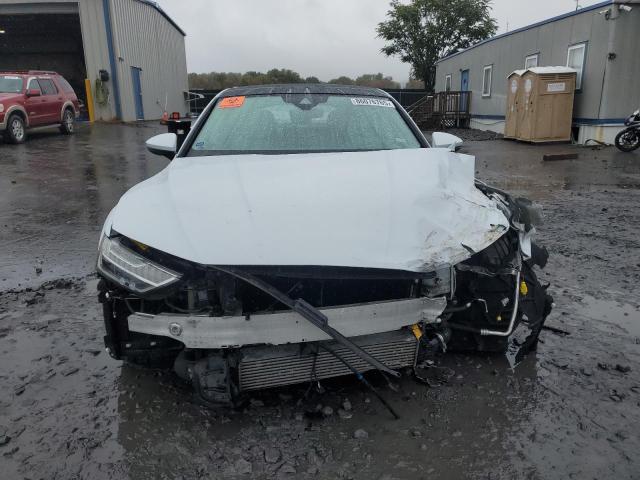 WAUS2AF2XKN027632 - 2019 AUDI A7 PRESTIGE 白色 照片 5