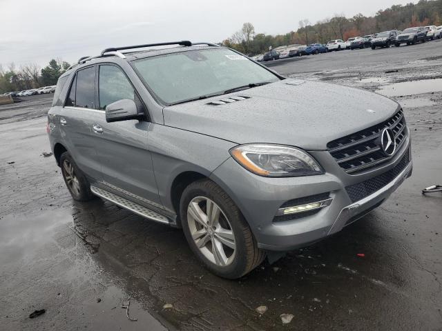 4JGDA5HB1EA274290 - 2014 MERCEDES-BENZ ML 350 4MATIC SILVER photo 4