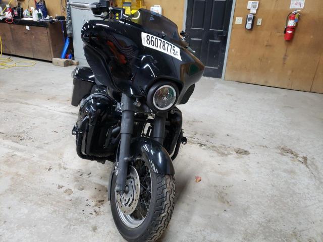 1HD1FCW142Y632152 - 2002 HARLEY-DAVIDSON FLHTCUI 黑色 照片 2