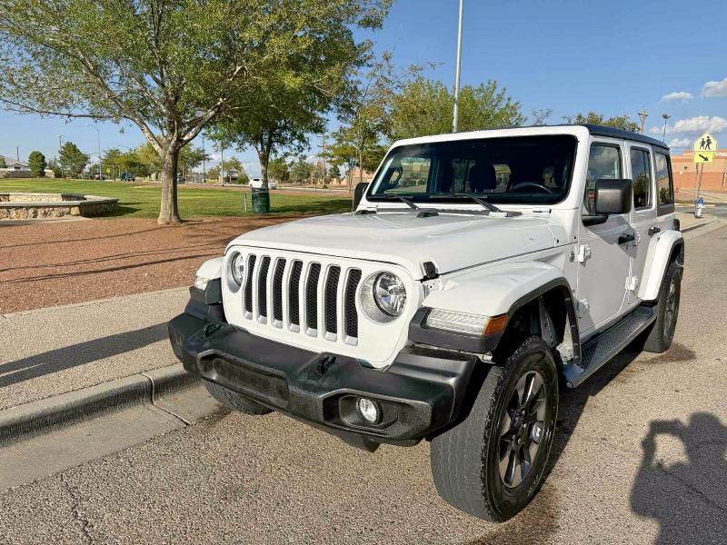 1C4HJXEN2LW213871 - 2020 JEEP WRANGLER U SAHARA WHITE photo 2