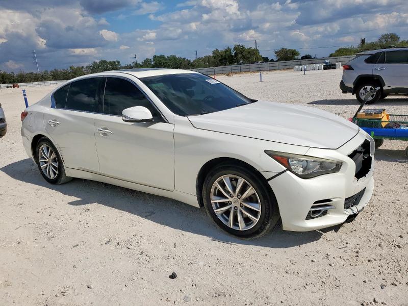 JN1CV7AP4GM201604 - 2016 INFINITI Q50 BASE WHITE photo 4