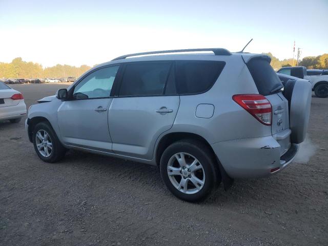 2T3BF4DV2CW181798 - 2012 TOYOTA RAV4 Күміс фото 2