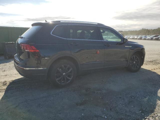 3VV3B7AX8RM186314 - 2024 VOLKSWAGEN TIGUAN SE Negro foto 3