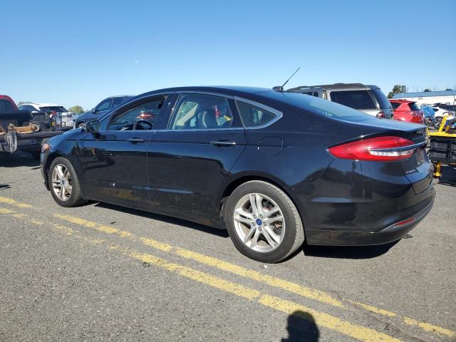3FA6P0HD8JR114302 - 2018 FORD FUSION SE BLACK photo 2