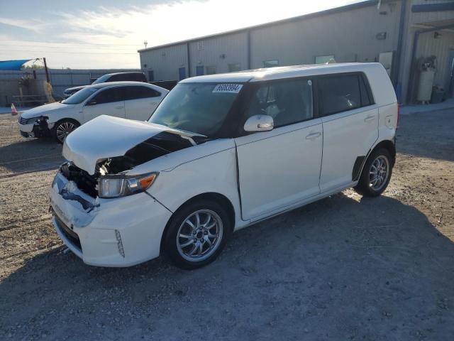 JTLZE4FEXFJ072785 - 2015 TOYOTA SCION XB 白色 照片 1