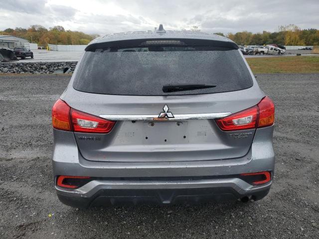 JA4AP3AU8KU033868 - 2019 MITSUBISHI OUTLANDER ES GRAY photo 6