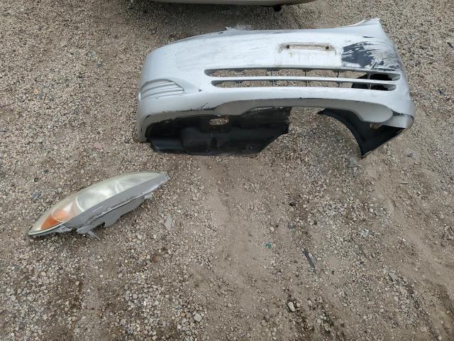 4T1BE32K82U087423 - 2002 TOYOTA CAMRY LE 银色 照片 12