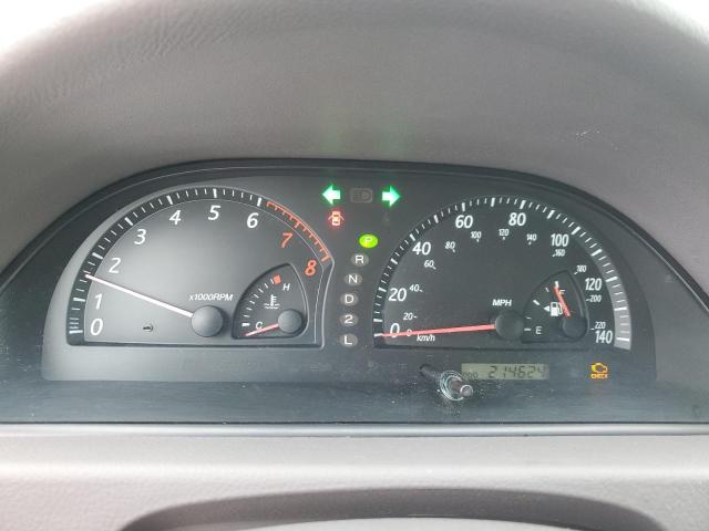 4T1BE32K82U087423 - 2002 TOYOTA CAMRY LE 银色 照片 9