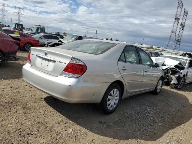 4T1BE32K95U423603 - 2005 TOYOTA CAMRY LE SILVER photo 3