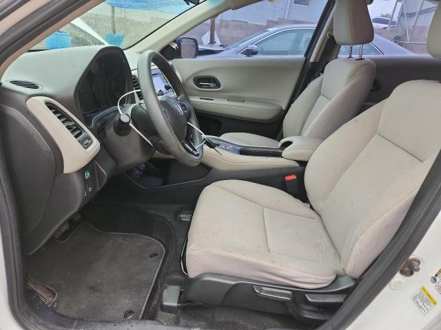 3CZRU6H39GM755095 - 2016 HONDA HR-V LX WHITE photo 7