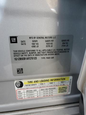 1G1ZB5EB1AF276123 - 2010 CHEVROLET MALIBU LS Արծաթագույն լուսանկար 12