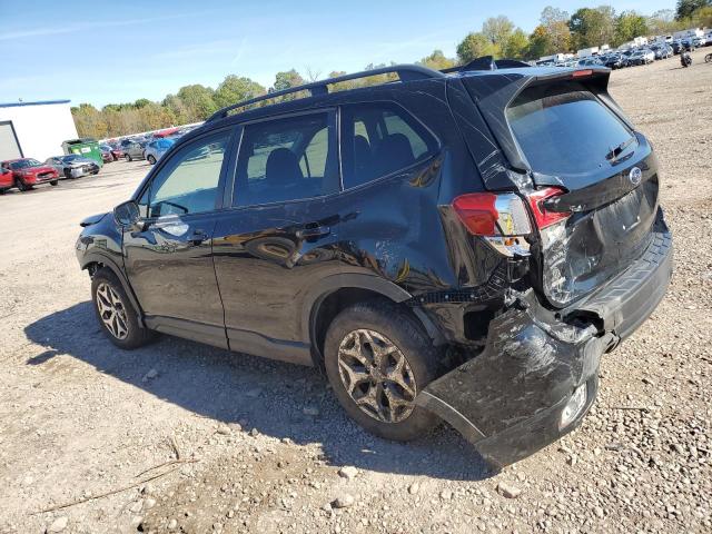 JF2SKAJC0MH442738 - 2021 SUBARU FORESTER PREMIUM BLACK photo 2