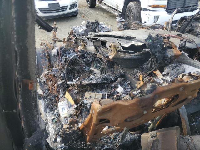 SALGS2SV0KA546767 - 2019 LAND ROVER RANGE ROVE HSE BURN photo 8