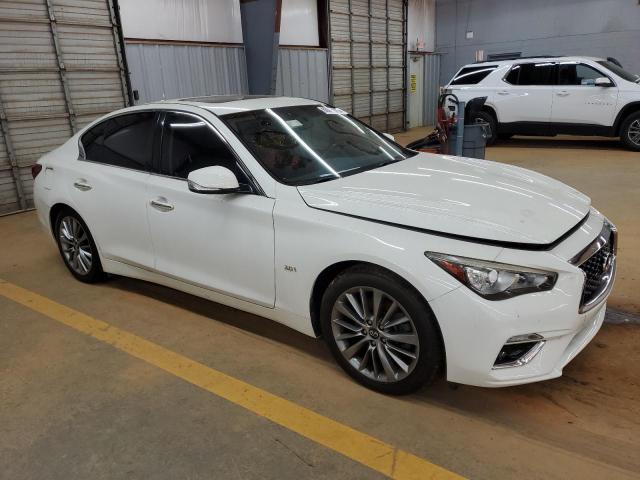 JN1EV7AP8JM359735 - 2018 INFINITI Q50 LUXE WHITE photo 4