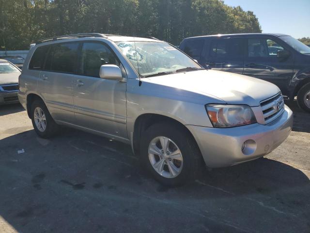 JTEGD21A570169331 - 2007 TOYOTA HIGHLANDER SILVER photo 4