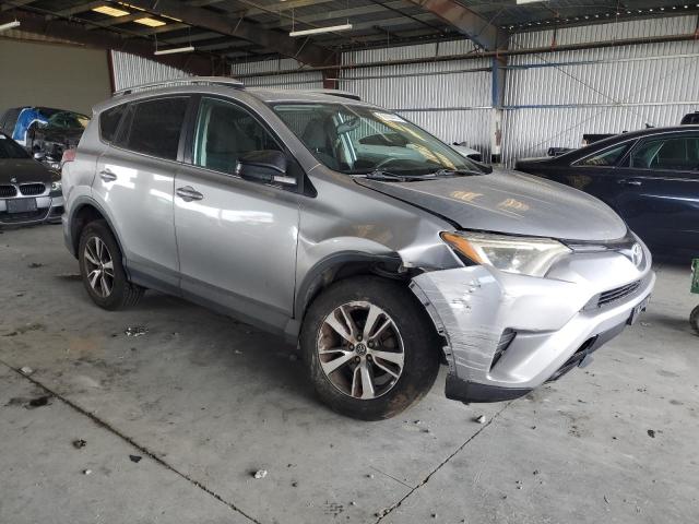 2T3ZFREV2GW237612 - 2016 TOYOTA RAV4 LE 银色 照片 4