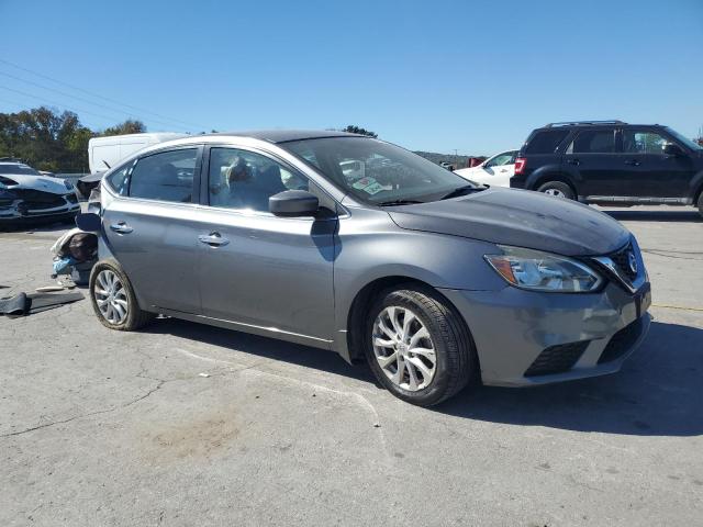 3N1AB7AP9JL619559 - 2018 NISSAN SENTRA S 灰色 照片 4