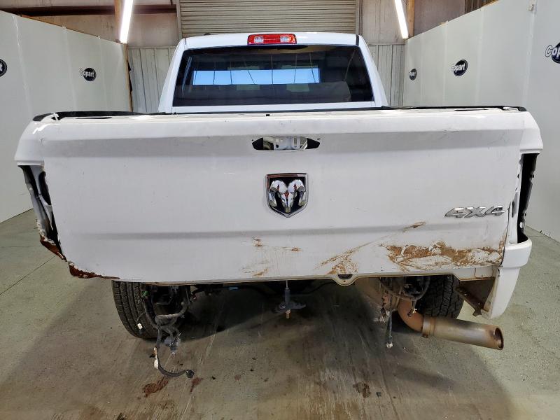 1C6RR7FT5JS281958 - 2018 RAM 1500 ST WHITE photo 6