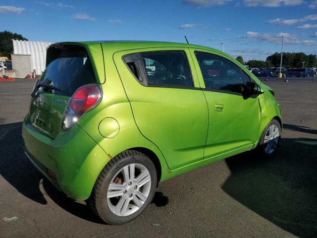 KL8CC6S98EC570202 - 2014 CHEVROLET SPARK 1LT 绿色 照片 3