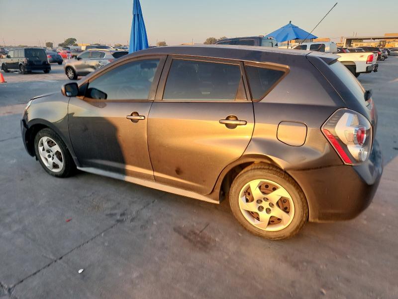 5Y2SP67889Z467436 - 2009 PONTIAC VIBE GRAY photo 2