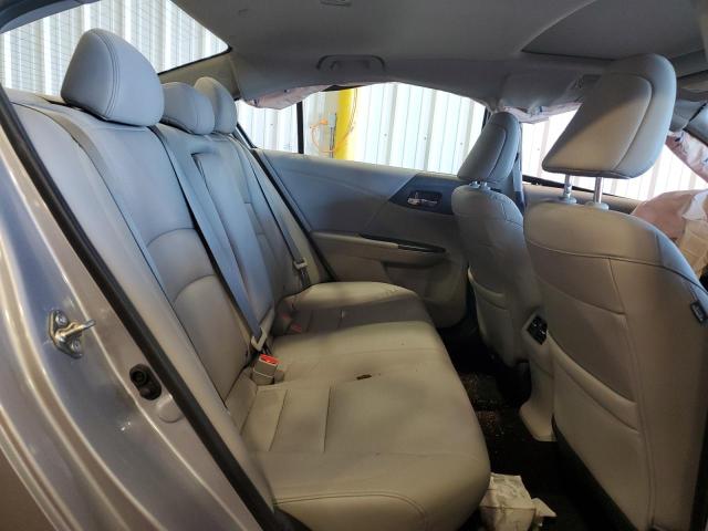 1HGCR3F89HA039744 - 2017 HONDA ACCORD EXL SILVER photo 10