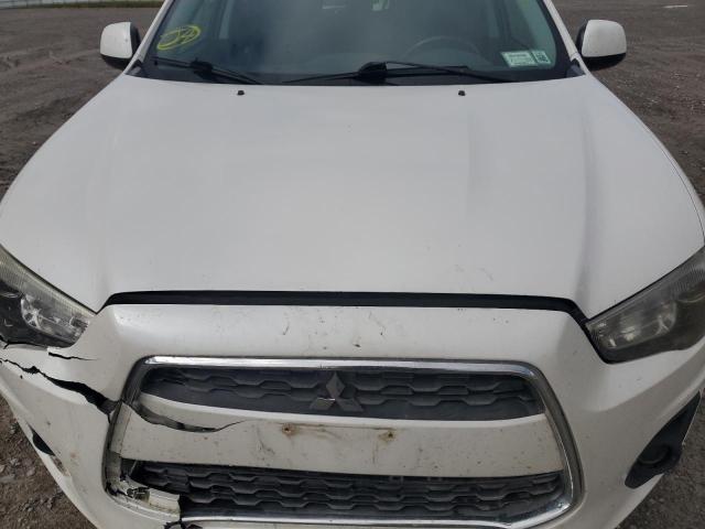 4A4AR3AU9FE056021 - 2015 MITSUBISHI OUTLANDER SPORT ES 白色 照片 12