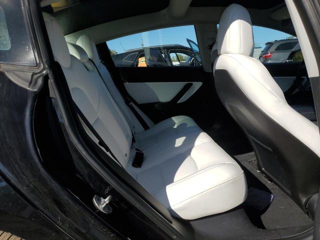 5YJ3E1EB8JF110358 - 2018 TESLA MODEL 3 შავი ფოტო 10