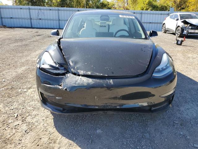 5YJ3E1EB8JF110358 - 2018 TESLA MODEL 3 შავი ფოტო 5