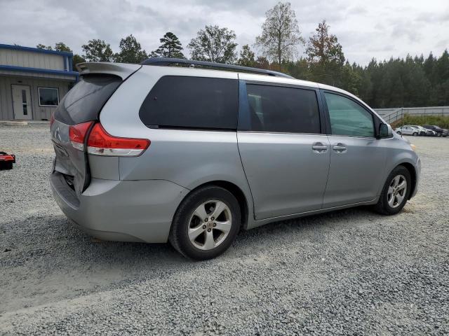5TDKK3DC7ES444005 - 2014 TOYOTA SIENNA LE SILVER photo 3
