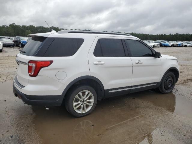 1FM5K7D88JGB97464 - 2018 FORD EXPLORER XLT WHITE photo 3