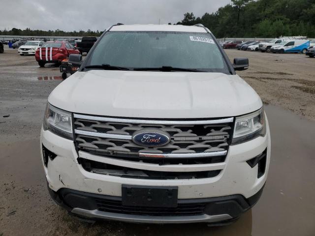 1FM5K7D88JGB97464 - 2018 FORD EXPLORER XLT WHITE photo 5