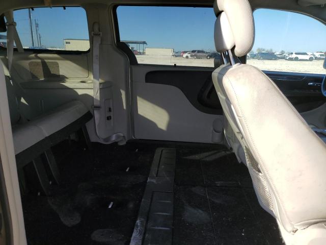 2A4RR8DG6BR614041 - 2011 CHRYSLER TOWN & COU TOURING L GOLD photo 11