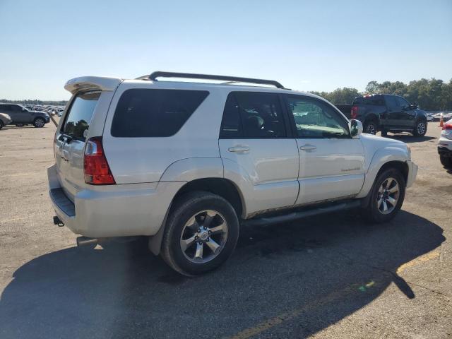 JTEBU14R68K032054 - 2008 TOYOTA 4RUNNER SR5 WHITE photo 3