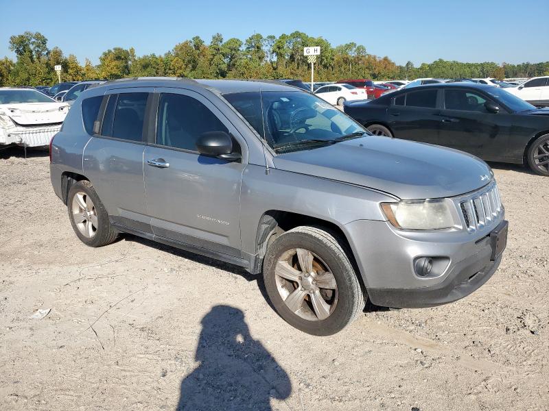 1C4NJCBA2GD561023 - 2016 JEEP COMPASS SPORT Silber Foto 4