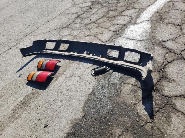 1GCEC14X05Z193845 - 2005 CHEVROLET SILVERADO C1500 GOLD photo 12