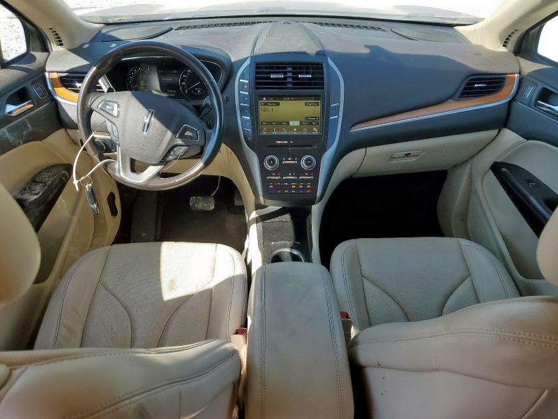 5LMTJ3DH4GUJ18981 - 2016 LINCOLN MKC RESERVE 红色 照片 8