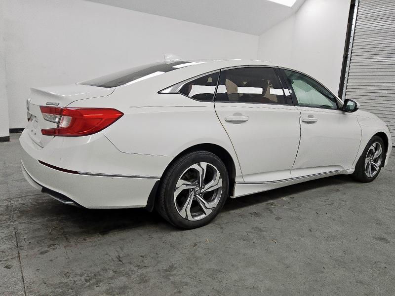 1HGCV1F42JA006183 - 2018 HONDA ACCORD EX WHITE photo 3