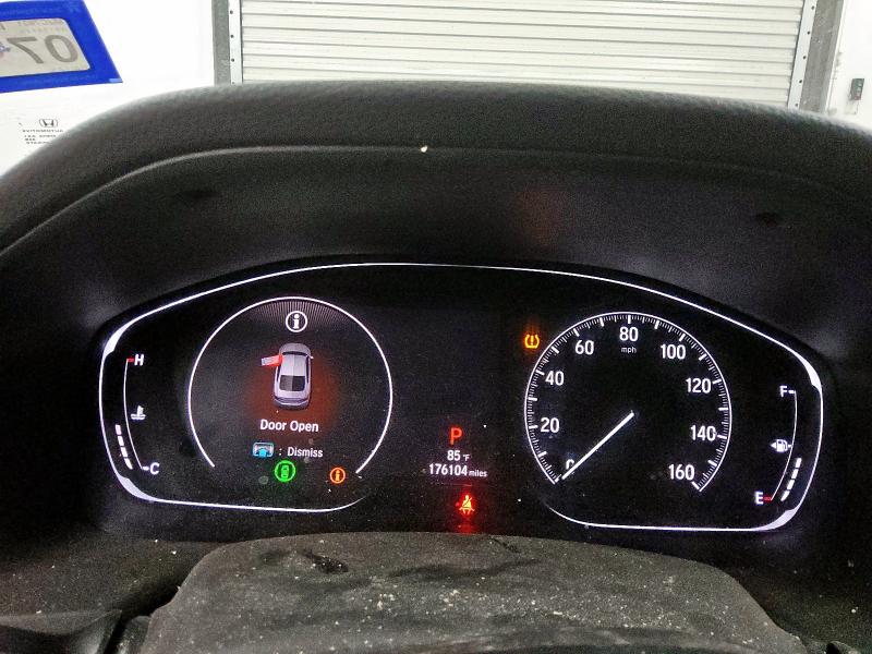 1HGCV1F42JA006183 - 2018 HONDA ACCORD EX WHITE photo 9