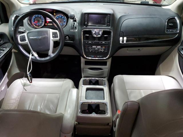 2C4RC1BG0FR743688 - 2015 CHRYSLER TOWN & COU TOURING RED photo 8