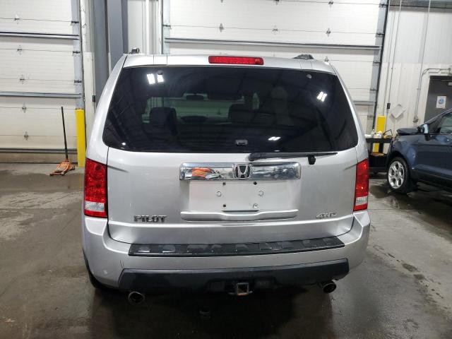 5FNYF4H4XBB089113 - 2011 HONDA PILOT EX SILVER photo 6