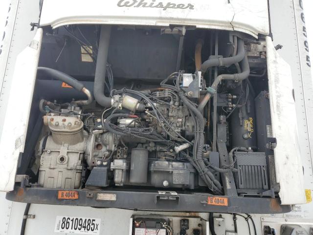 1UYVS2485GM426122 - 2016 UTILITY VS2RA WHITE photo 7