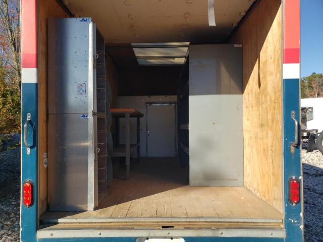 1GB0GRFG8K1366584 - 2019 CHEVROLET EXPRESS RED photo 10