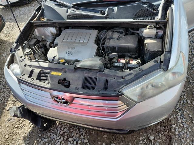 5TDBK3EH8DS203255 - 2013 TOYOTA HIGHLANDER BASE Silber Foto 12