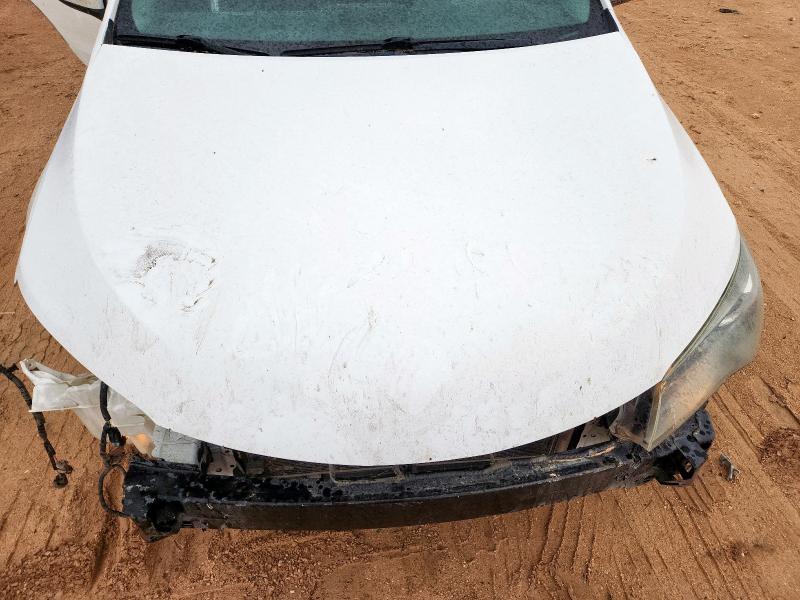 4T1BF1FK9FU042556 - 2015 TOYOTA CAMRY LE WHITE photo 11